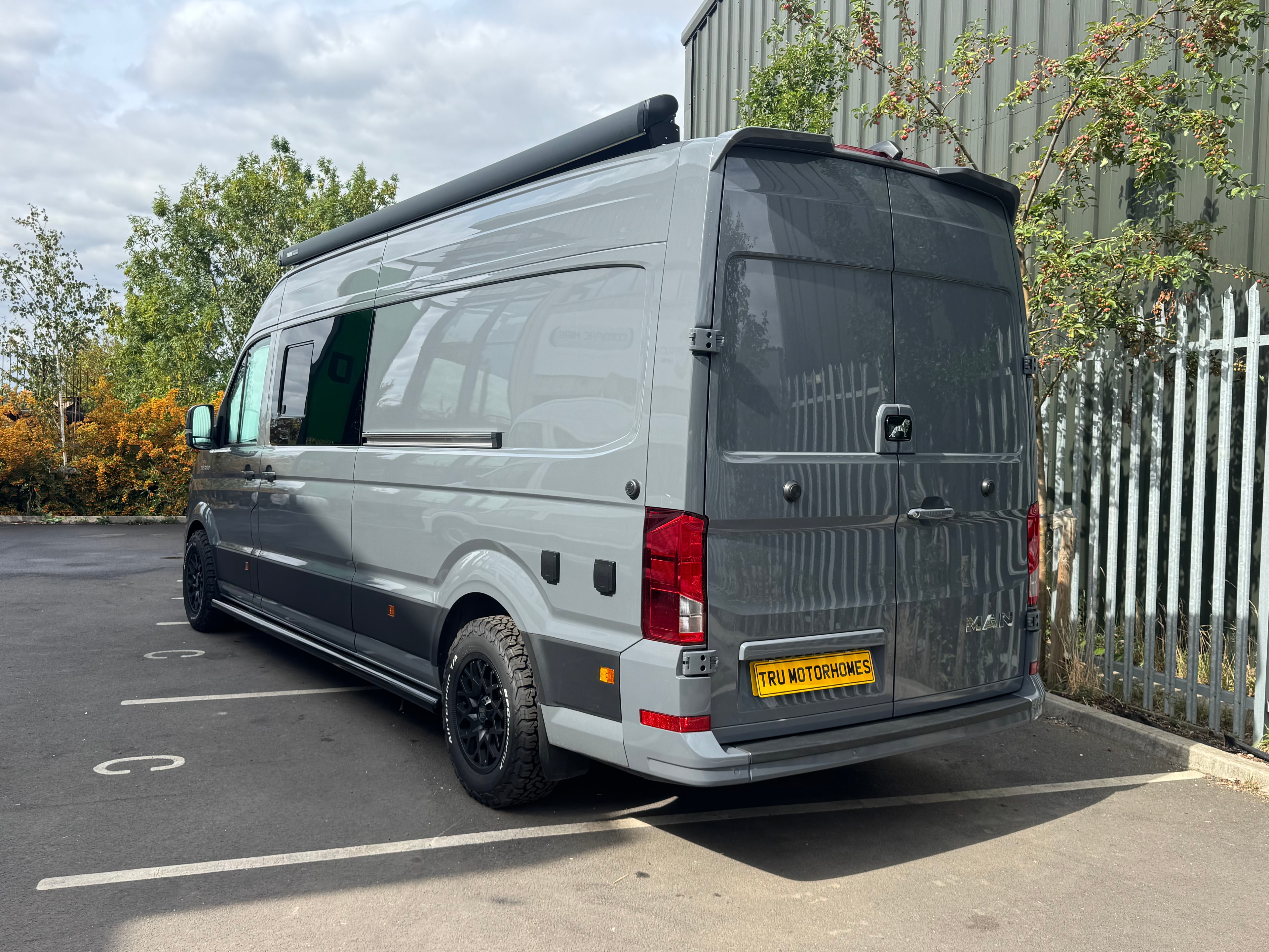 2025 MAN TGE 3.180 Auto Day Van